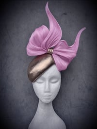 'Bowie hugger' in Rose gold and lavender pink