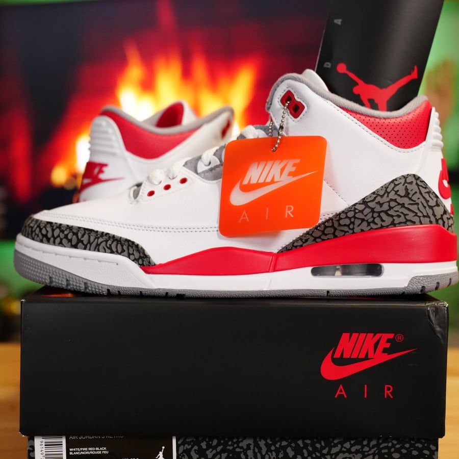 Image of Jordan 3 Fire Red