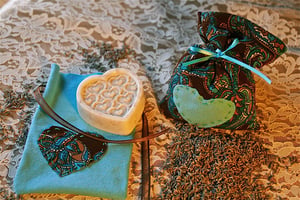 Image of Soap & Lavender Pouch Set