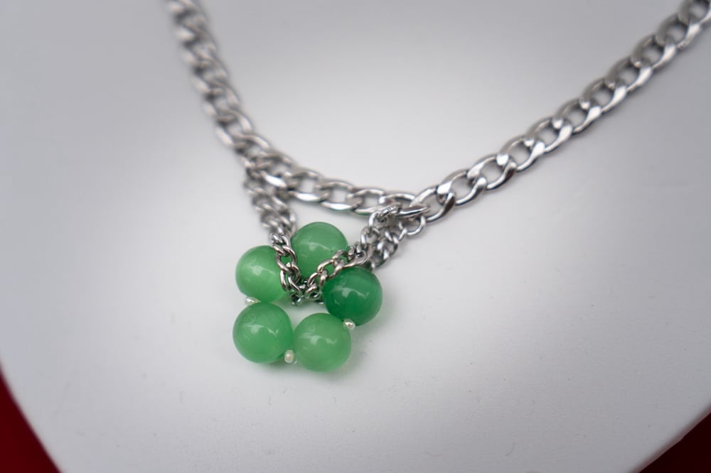 Image of TANG Muscat Grape Necklace 