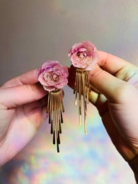 Image 2 of 🌸Rose Cascade🌸