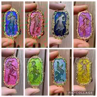 Image 1 of Gogo Portraits Extras