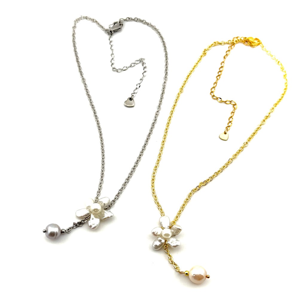 Image of Pearl Petals Necklace