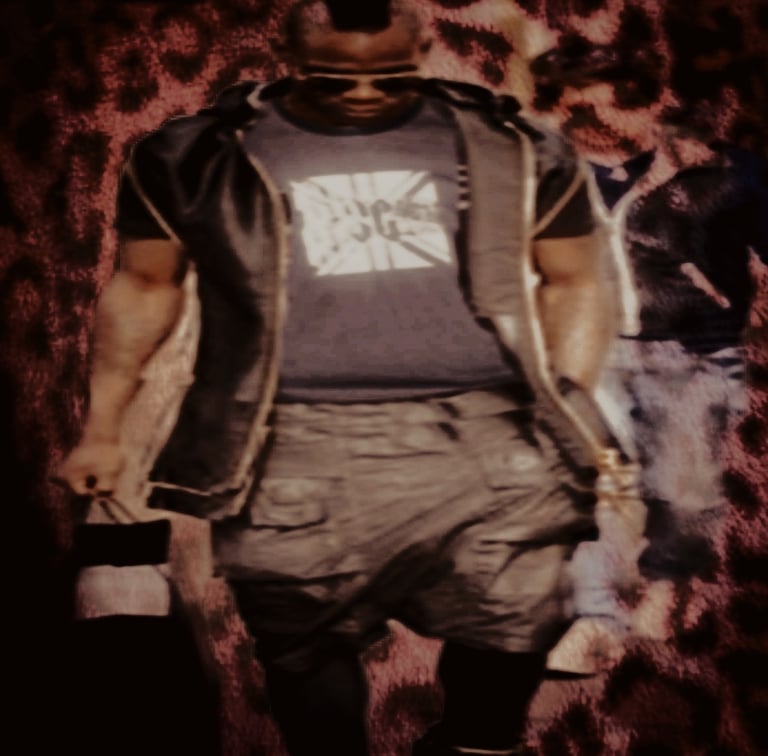 the british scob tee Image 2