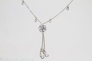 Image of Flower necklace 
