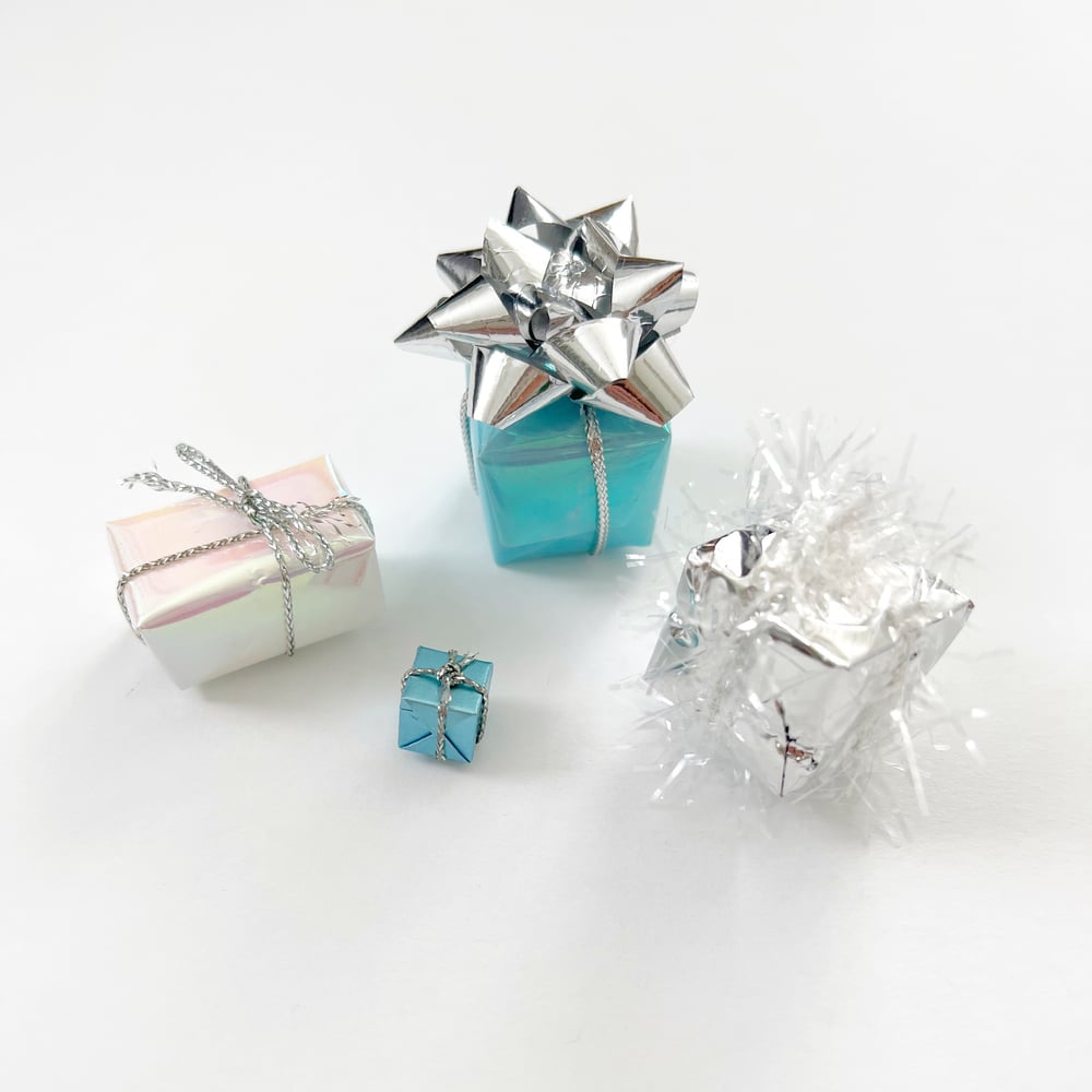Image of Aqua, Silver and Iridescent Christmas Present Bundle