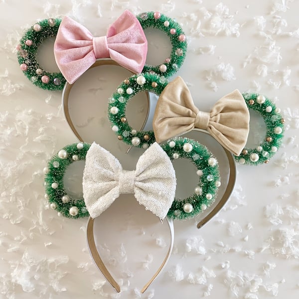 Image of Green Wreath Mouse Ears with Neutral Beads 