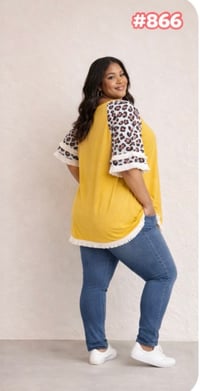 Image 3 of New 1X Alyxa Flare Sleeve top #866*10