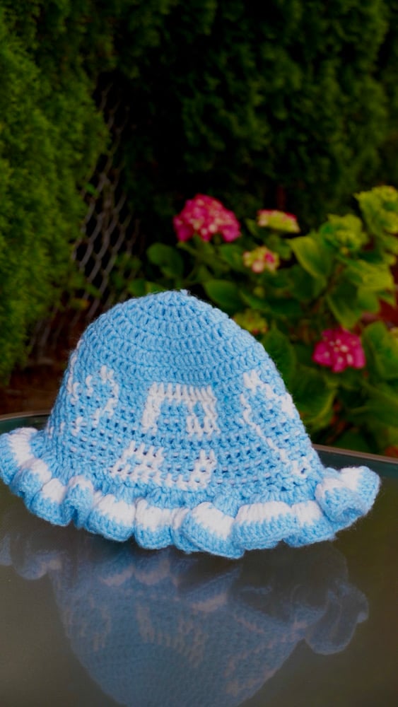 Image of Cancer Crochet Ruffle Hat