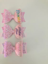 Image 3 of Personalise me pink bow 