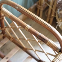 Image 5 of Lit de poupée en rotin