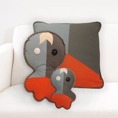 Image of Flori Plush