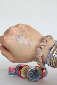 Image 4 of Adorn x Sophski Glitter in blue 