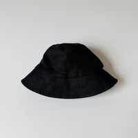 Image 3 of Polly bucket hat black