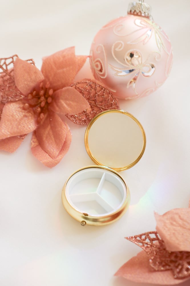 Image of Gold Toned Pansy and Iris Pill Box