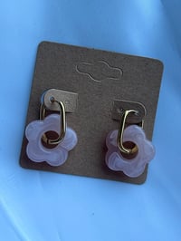 Image 2 of Gold Marble Pink Resin Flower Huggies