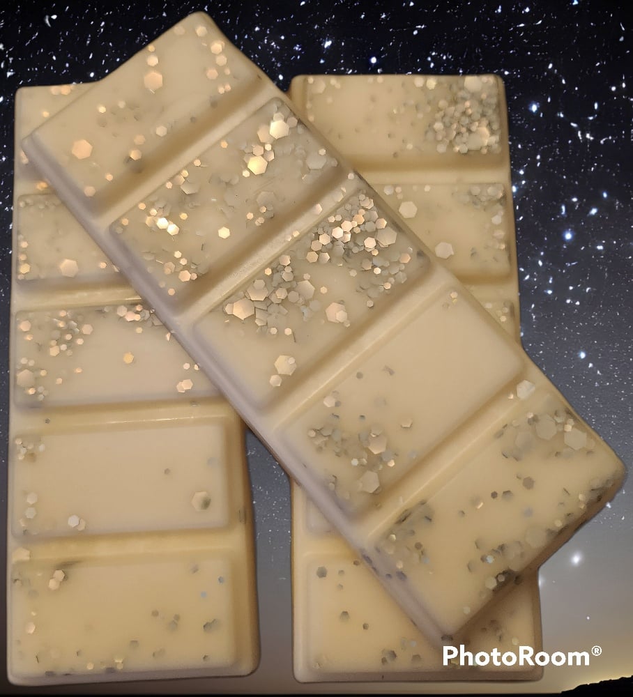 Image of Cashmere and cocoa butter