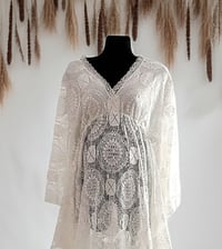 Image 2 of Off white lace dress for photoshoots | Colette | size M | off white | maternity photo props
