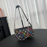 Image 5 of Mkami bags (click to browse)