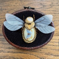 Image 4 of Jewellery bee  (f, 2x2.5 inches) 