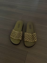 gold sandals (sz 8)