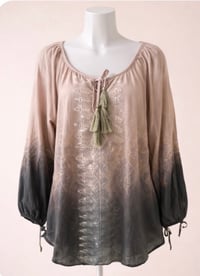 Image 3 of New XL One World Top #723*10