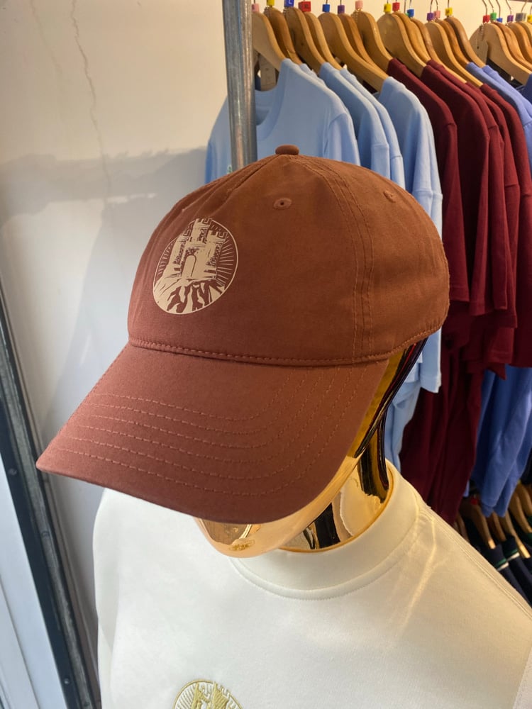 Rustiqe-Orange (Castle Cap)