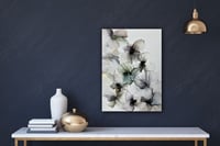 Image 3 of Magnifique