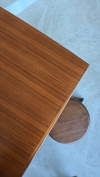Image 3 of Table en teck 