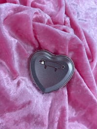 Image 2 of XL Glitter Heart Shiny Sylveon Button Badge