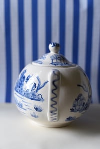 Image 4 of Signature FLA Landscape Teapot No. 1