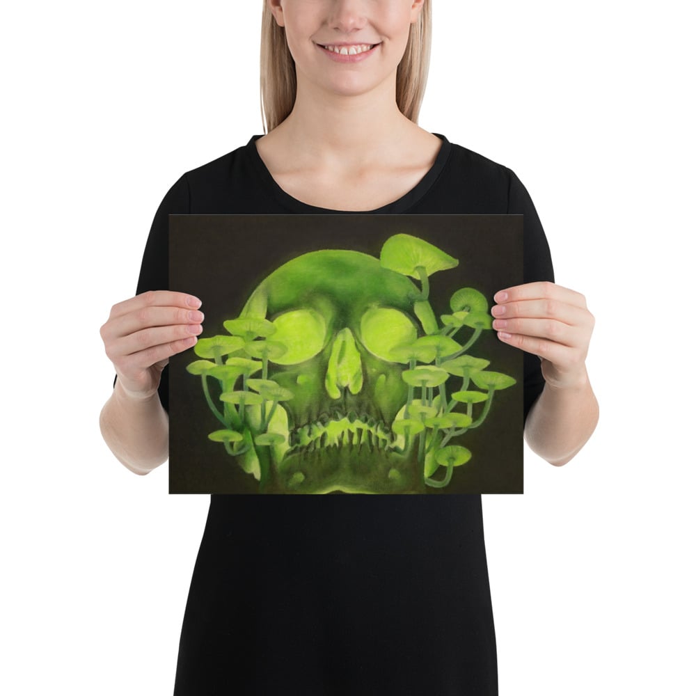 Photo Print: Glowing Skull and Mushrooms V.1