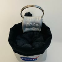 Image 2 of Send keychain_white