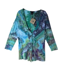 Image 3 of ♻️ UPCYCLED L Drapey Jersey 3/4 Sleeve Cardigan in Mermaid Ice Dye