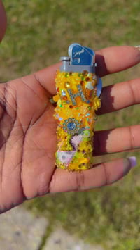 Image 1 of Yellow Junked Lighter 💛🌼✨