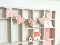 Image 4 of Pink Heart Garland