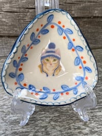 Image 2 of Bobble Hat, Cat Trinket Dish