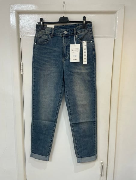 Image of REDBERRY MOM JEANS