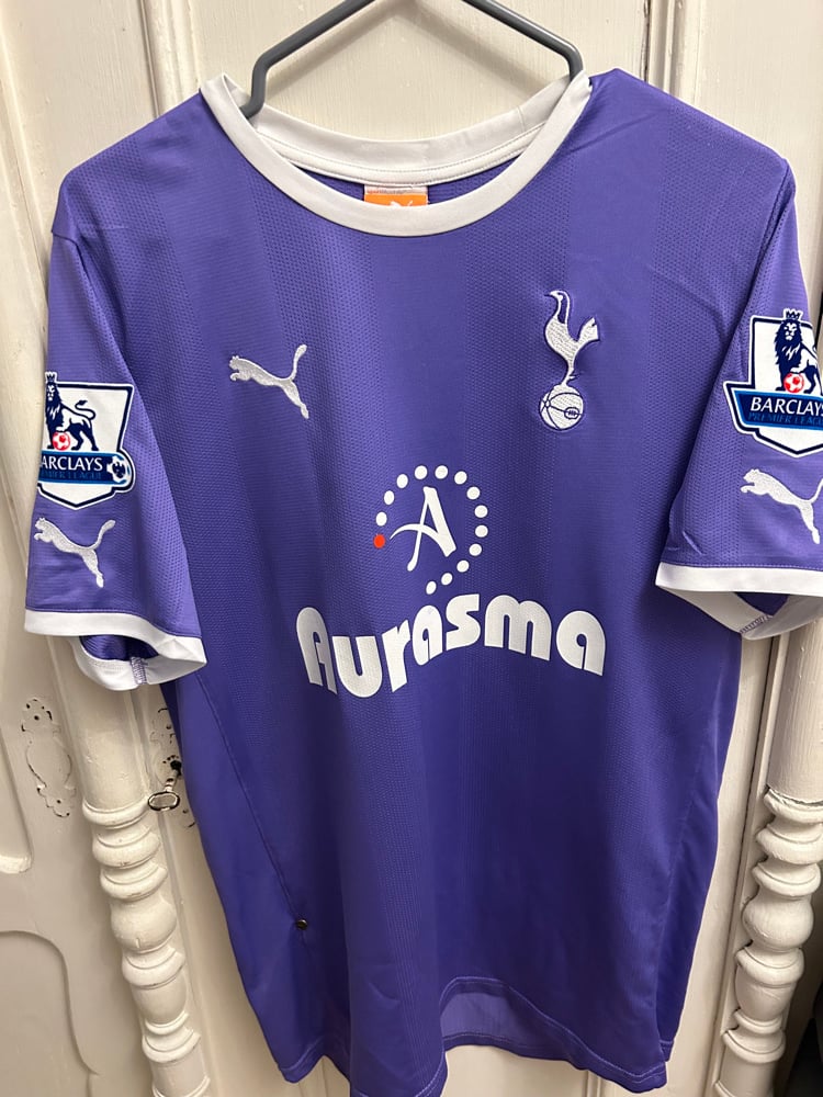 Image of Tottenham Hotspur “BALE 3” 2011/12 Away Shirt + PL patches  (M)