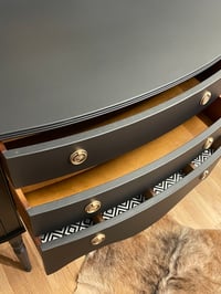 Image 5 of STUNNING BLACK & GOLD MAHOGANY SIDEBOARD 