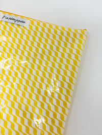 Image 2 of Pochette à maillots vagues jaune