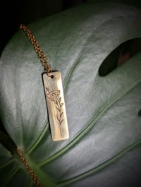 Image 3 of Minimalist Wildflowers