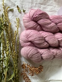 Alpaca, silk and cashmere 4ply PINK