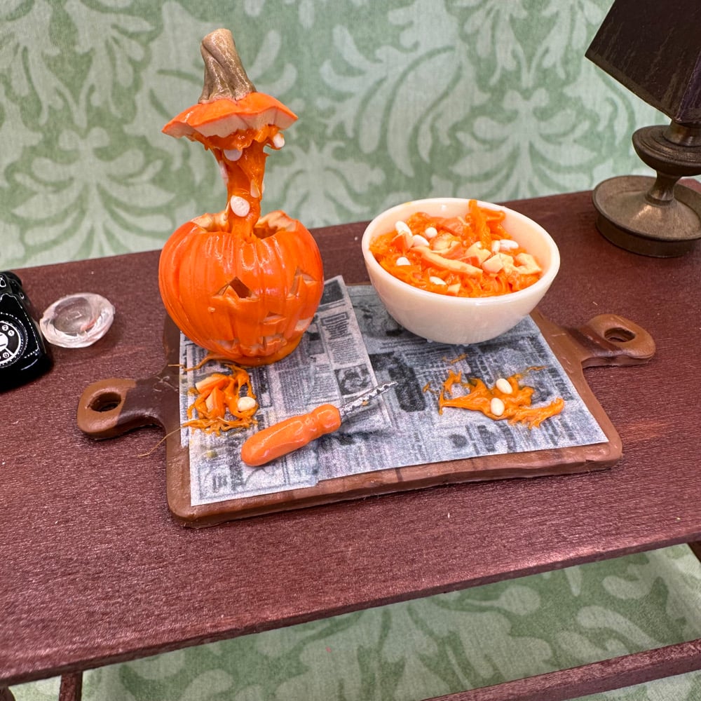 Image of Exploding Head Pumpkin  MINIATURE SETTING
