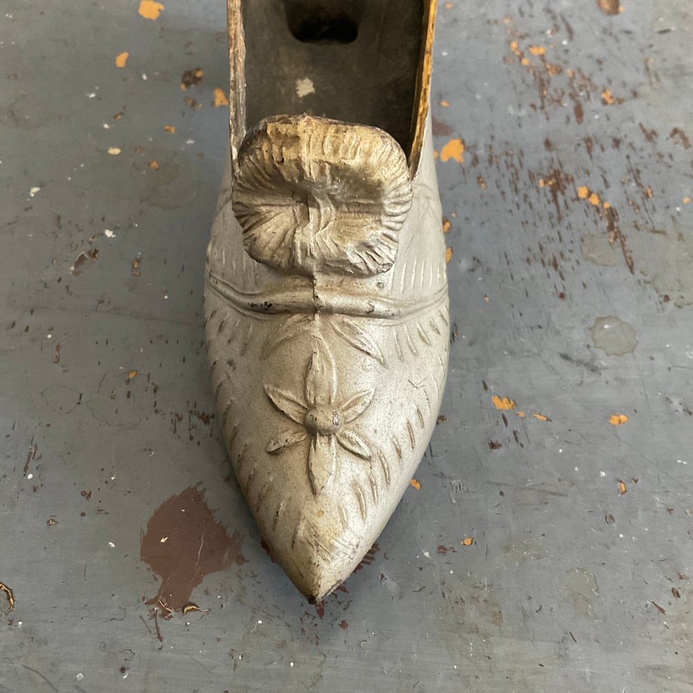 Image of Pewter Shoe