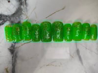 Image 2 of Green & Bronze Press on Nails 