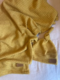 Mustard swaddle set