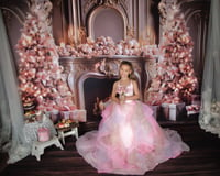 Image 19 of Pink Christmas