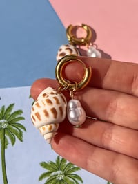 Image 3 of SHELL PEARL EARRINGS 