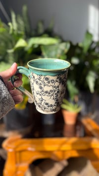 Image 6 of Skull mug 16